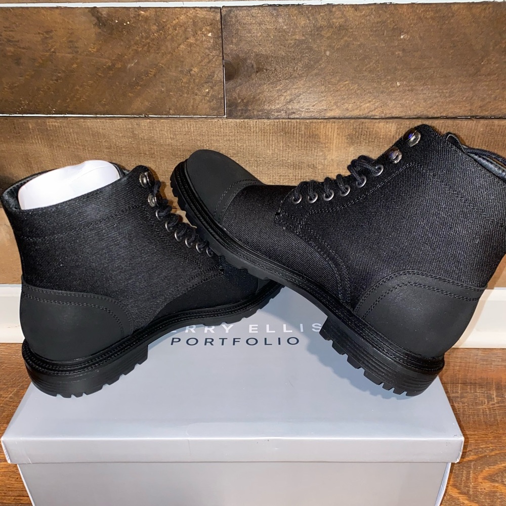 Perry Ellis Men’s boots
